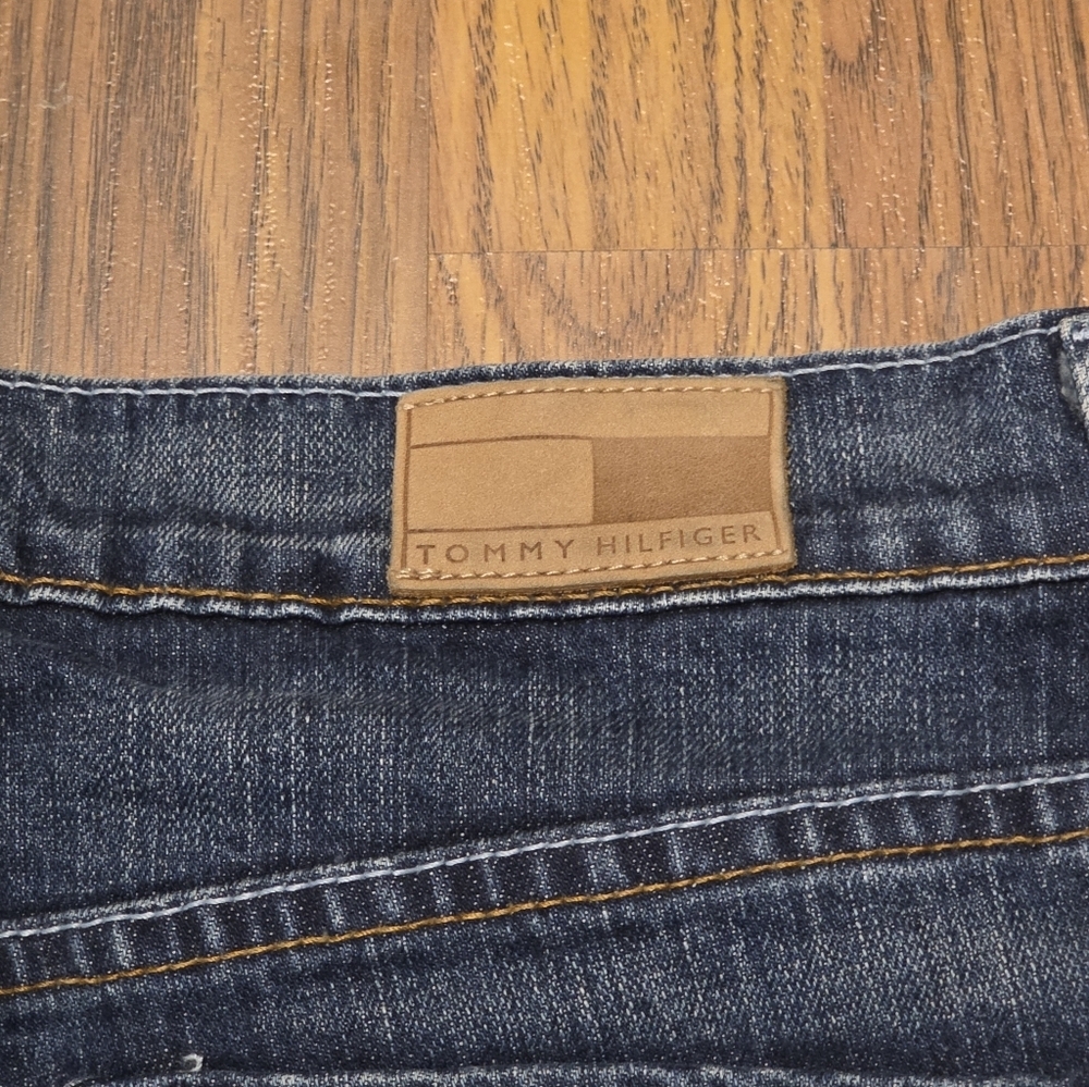 Vintage Tommy Hilfiger Bootcut Jeans Womens 12 M (W32) Made in Canada Mid Rise - Picture 12 of 12